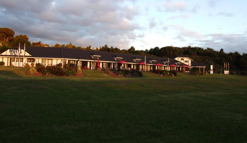 Chelmswood Motel Taupo Exterior photo